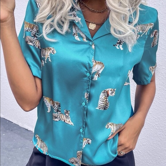 Blouse - Picture 2 of 2